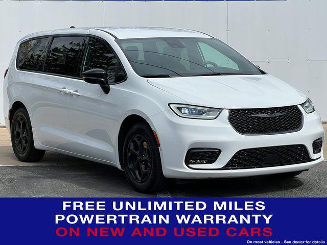 used 2024 Chrysler Pacifica Hybrid car, priced at $29,580