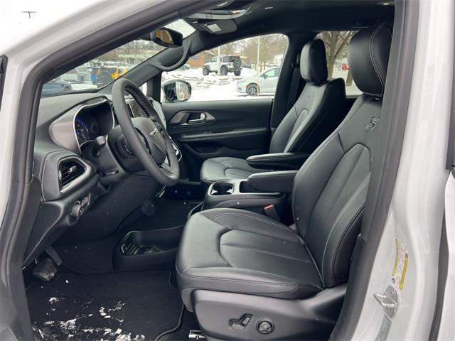 new 2026 Chrysler Pacifica car, priced at $50,772