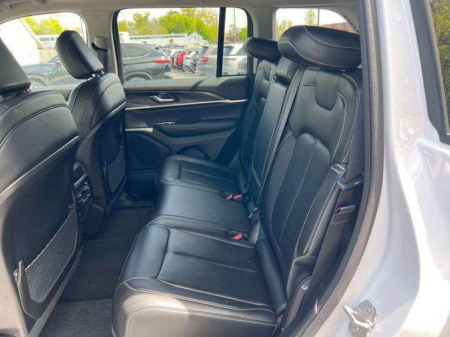 used 2023 Jeep Grand Cherokee car, priced at $32,980