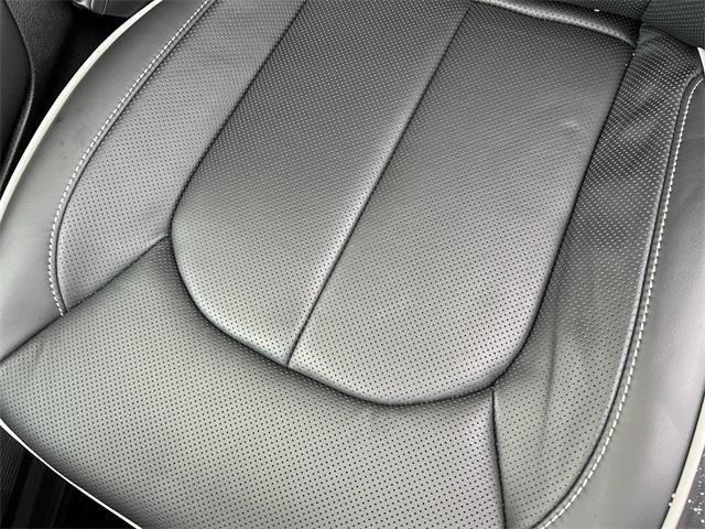 new 2026 Chrysler Pacifica car, priced at $53,949