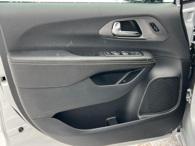 new 2026 Chrysler Pacifica car, priced at $50,318