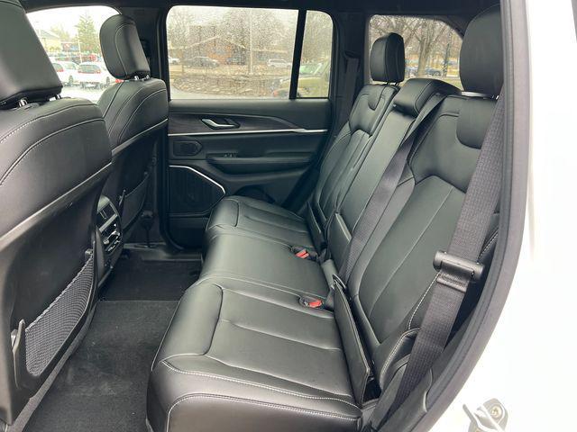 new 2026 Jeep Grand Cherokee car, priced at $49,651