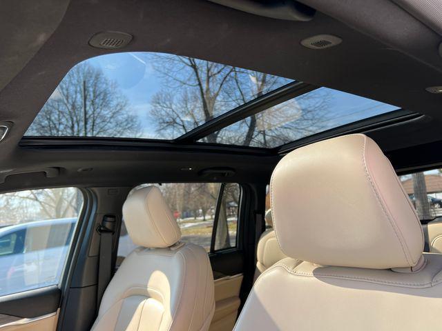 used 2025 Jeep Grand Cherokee car, priced at $36,990