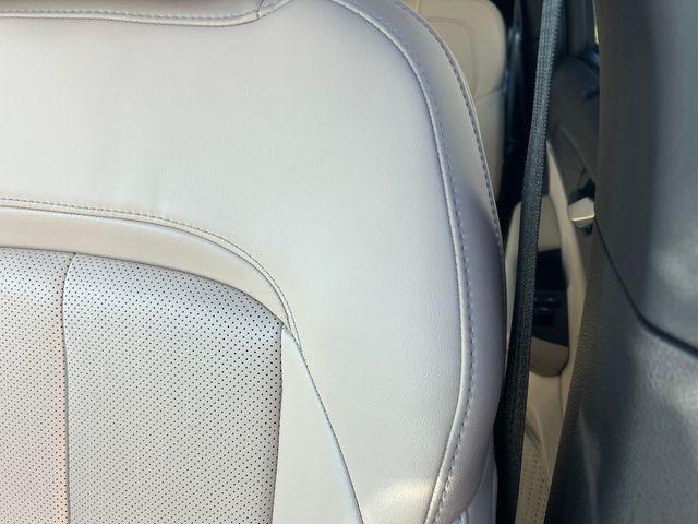 used 2025 Jeep Grand Cherokee car, priced at $36,990