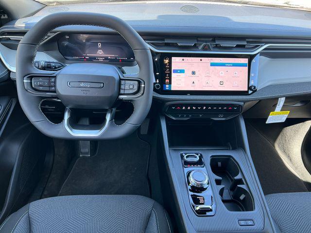 new 2026 Jeep Cherokee car, priced at $40,465