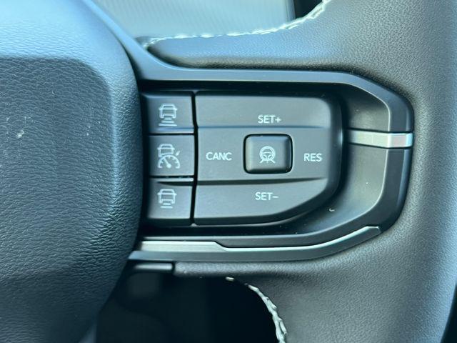 new 2026 Jeep Cherokee car, priced at $40,465