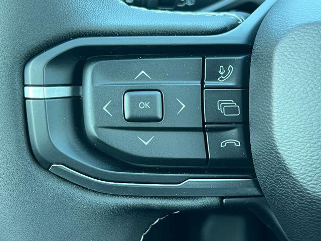 new 2026 Jeep Cherokee car, priced at $42,574