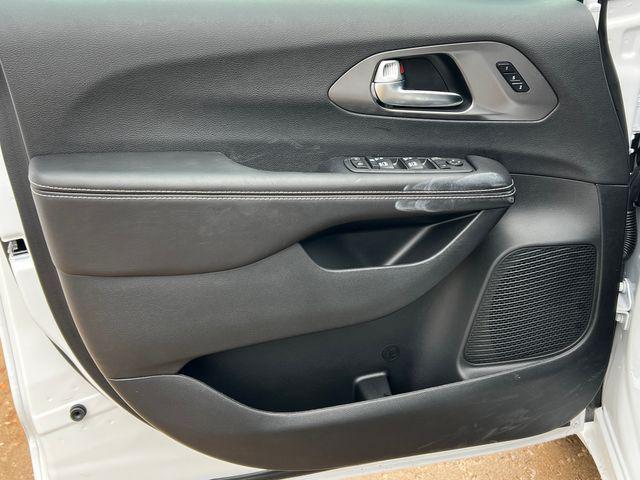 new 2026 Chrysler Pacifica car, priced at $48,522