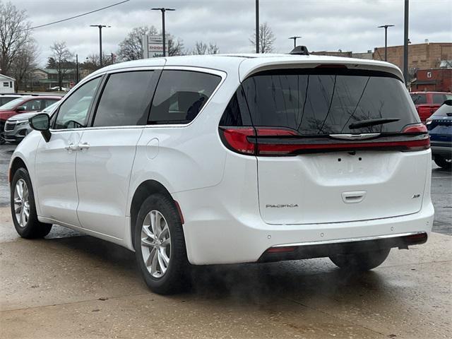 new 2026 Chrysler Pacifica car, priced at $48,922