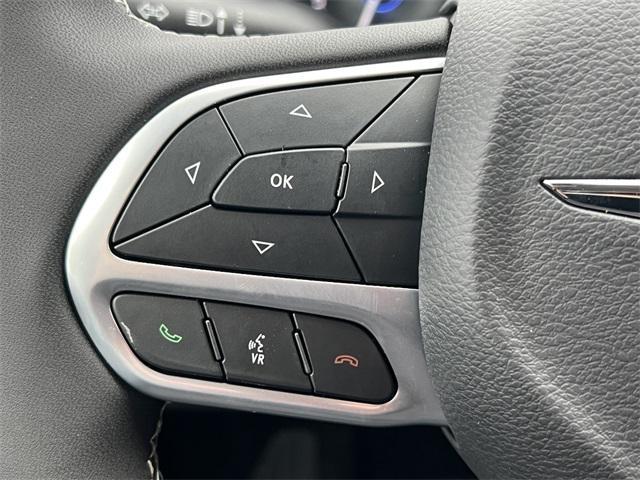 new 2026 Chrysler Pacifica car, priced at $48,922