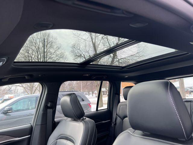 new 2025 Jeep Grand Cherokee car, priced at $52,972