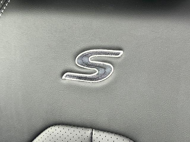 new 2026 Chrysler Pacifica car, priced at $51,300