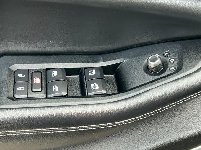 used 2023 Jeep Grand Cherokee L car, priced at $31,989