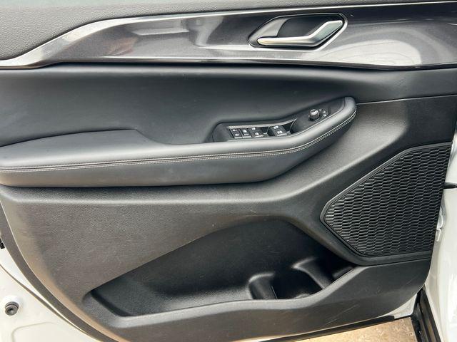 used 2023 Jeep Grand Cherokee L car, priced at $31,998