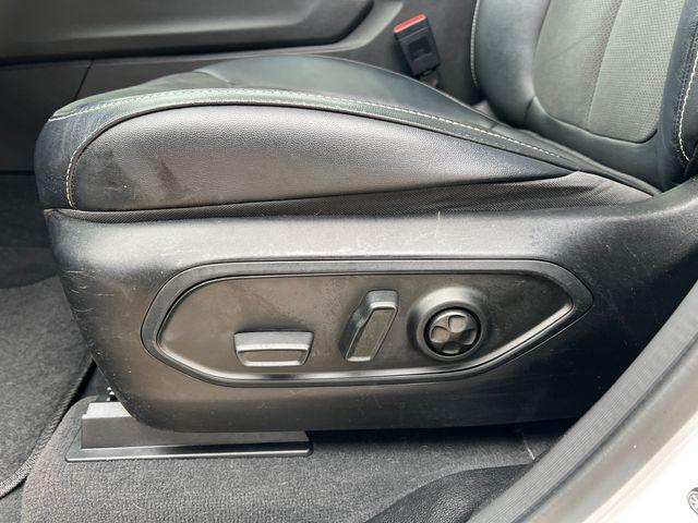 used 2023 Jeep Grand Cherokee L car, priced at $31,998