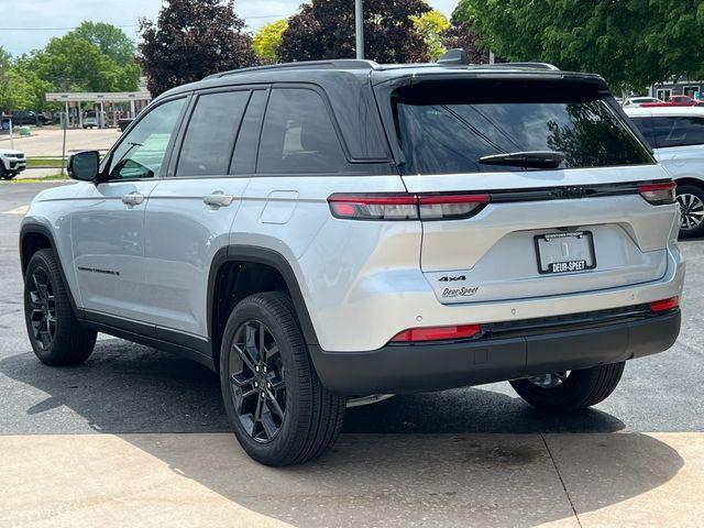 used 2025 Jeep Grand Cherokee car, priced at $46,570