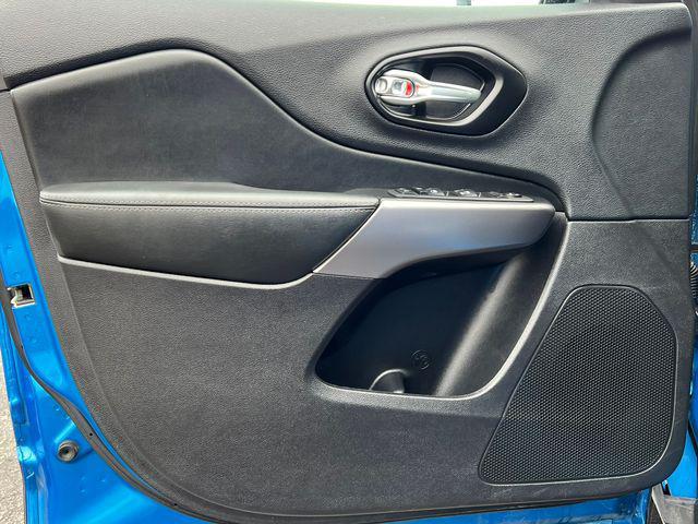 used 2022 Jeep Cherokee car, priced at $23,997