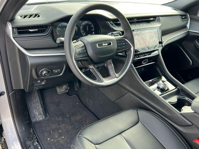 new 2026 Jeep Grand Cherokee car, priced at $50,387