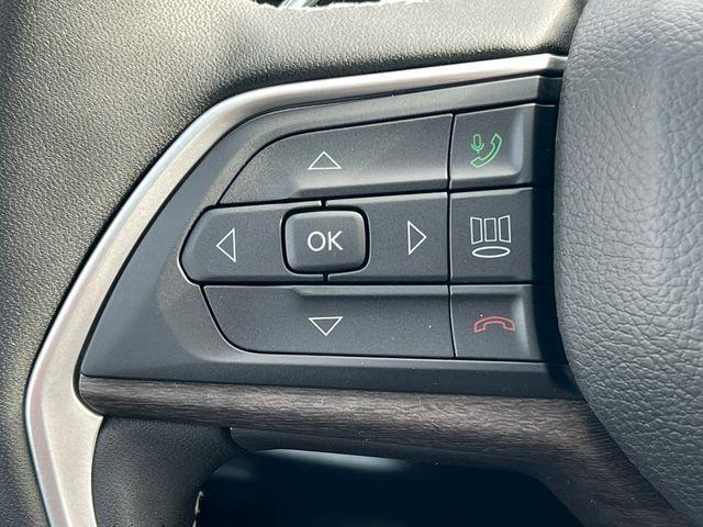 new 2026 Jeep Grand Cherokee car, priced at $50,387