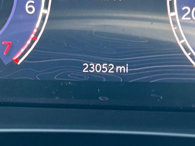 used 2024 Jeep Grand Cherokee L car, priced at $37,900