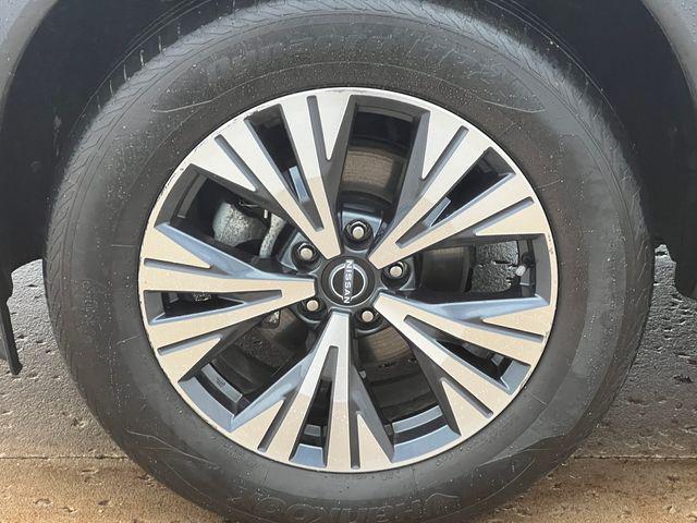 used 2022 Nissan Rogue car, priced at $19,490