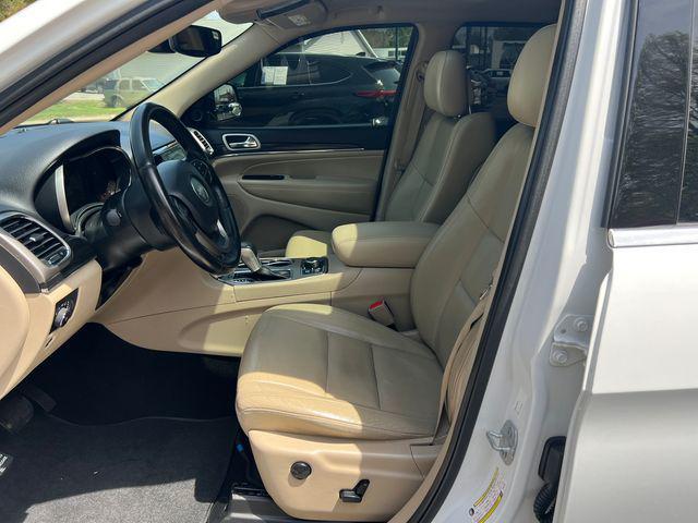 used 2019 Jeep Grand Cherokee car, priced at $21,800