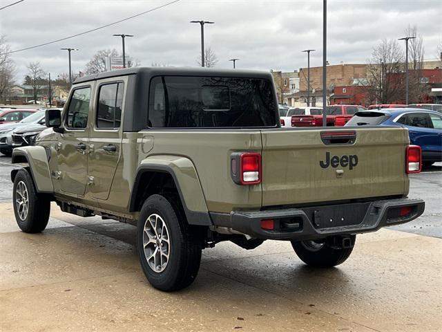 new 2026 Jeep Gladiator car, priced at $50,600