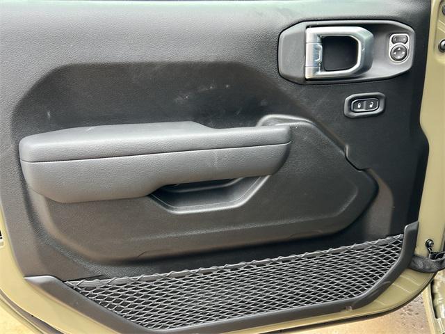 new 2026 Jeep Gladiator car, priced at $50,600