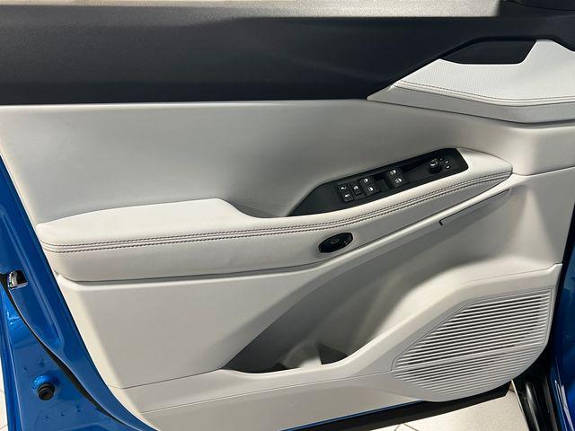 new 2026 Jeep Cherokee car, priced at $42,990