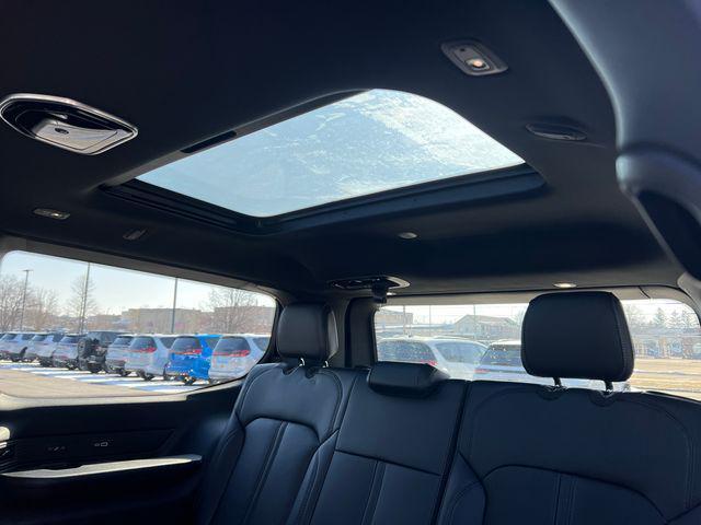 new 2026 Jeep Grand Wagoneer car, priced at $70,814