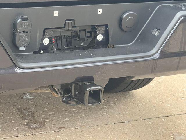 used 2022 GMC Sierra 1500 car, priced at $32,190