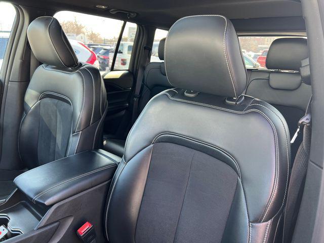 used 2024 Jeep Grand Cherokee car, priced at $34,990