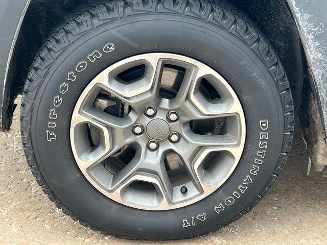 used 2022 Jeep Cherokee car, priced at $23,935