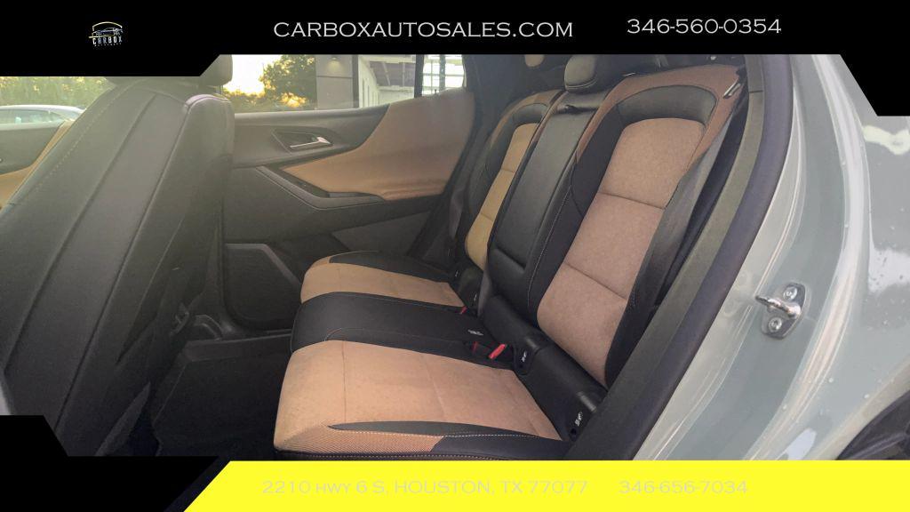 used 2025 Chevrolet Equinox car, priced at $28,500