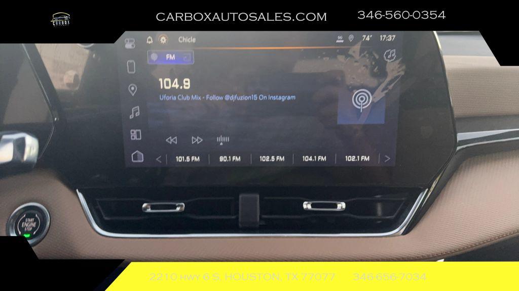 used 2025 Chevrolet Equinox car, priced at $28,500