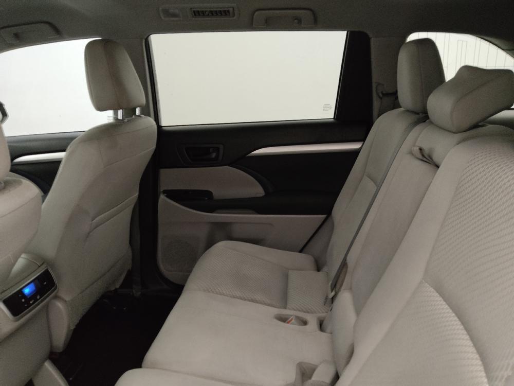 used 2017 Toyota Highlander car, priced at $18,995