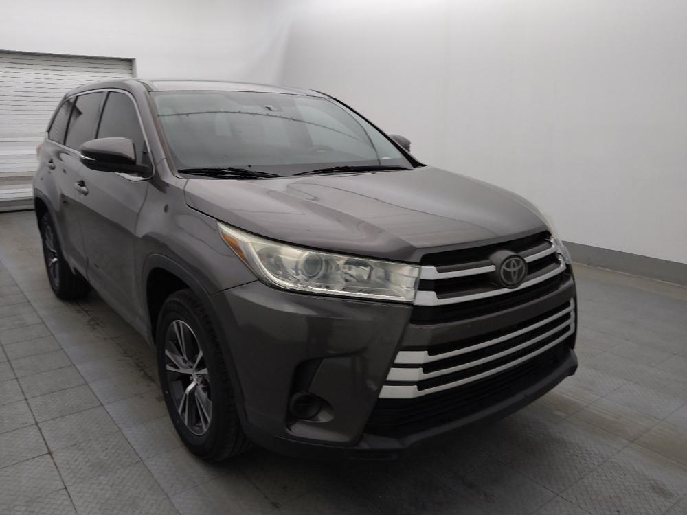 used 2017 Toyota Highlander car, priced at $18,995