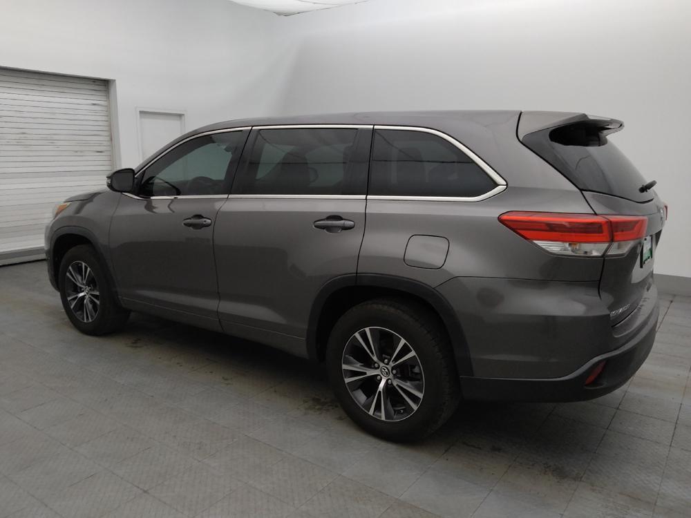 used 2017 Toyota Highlander car, priced at $18,995