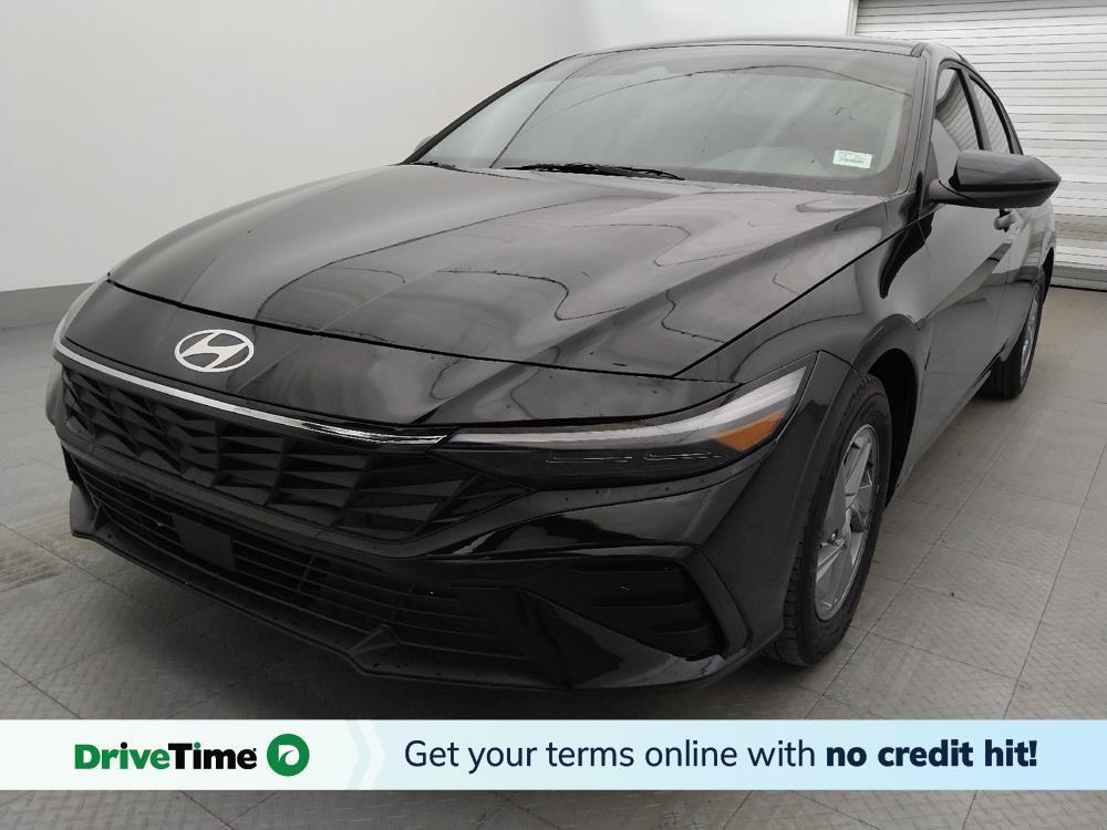 used 2025 Hyundai Elantra car, priced at $25,595