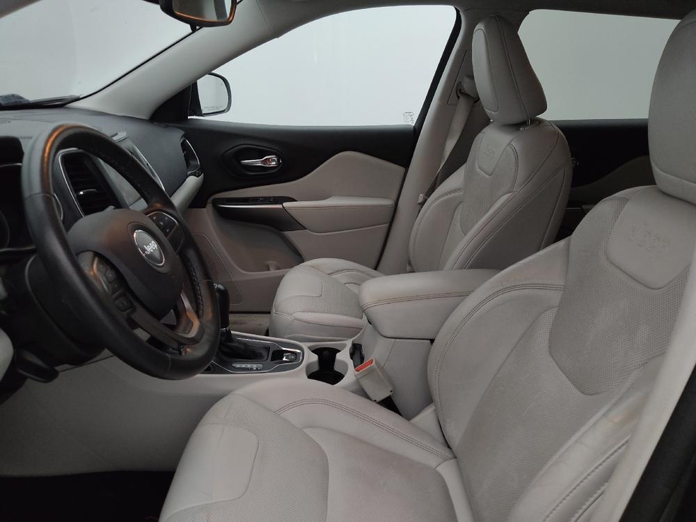 used 2021 Jeep Cherokee car, priced at $19,795