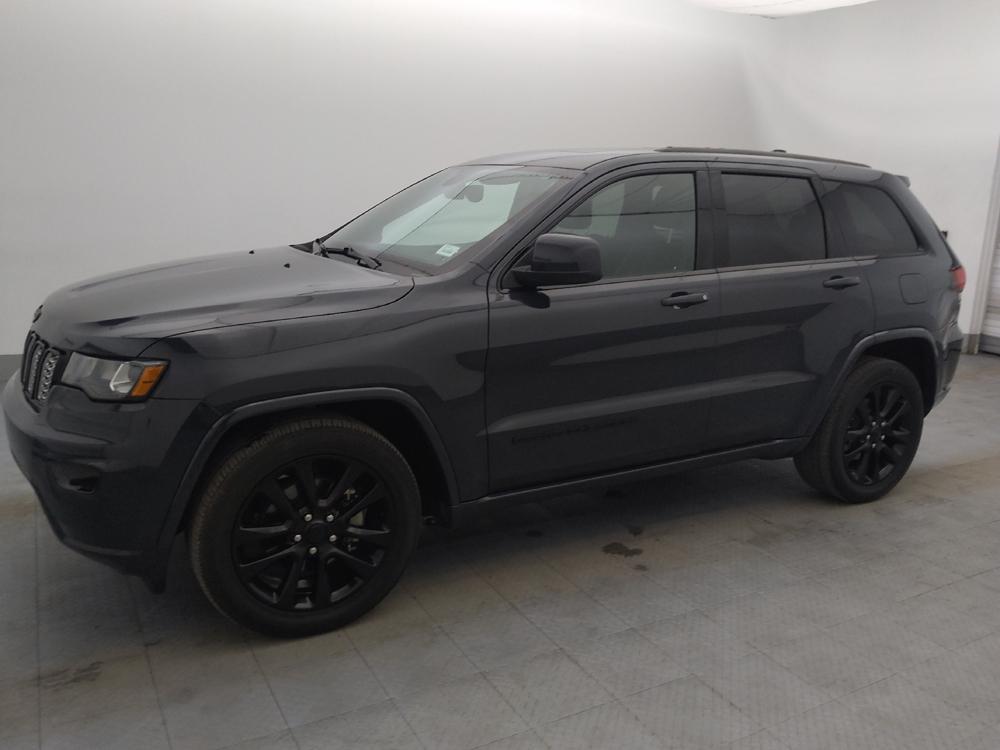 used 2017 Jeep Grand Cherokee car, priced at $17,495