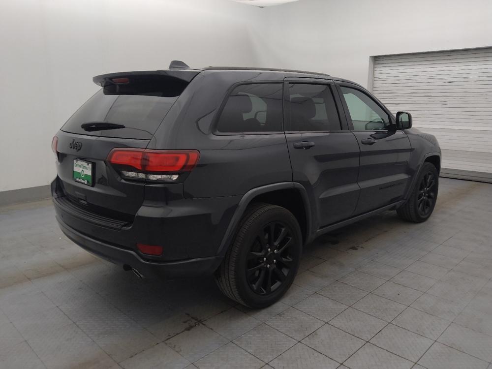 used 2017 Jeep Grand Cherokee car, priced at $17,495