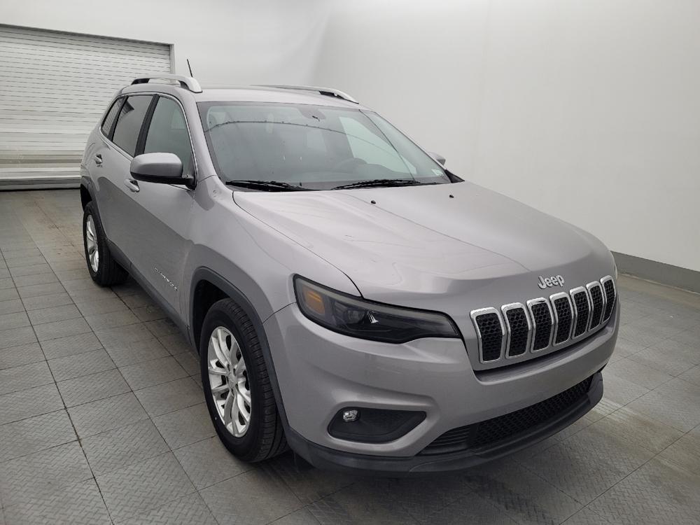 used 2019 Jeep Cherokee car, priced at $17,195