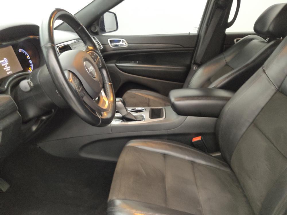 used 2021 Jeep Grand Cherokee car, priced at $26,795