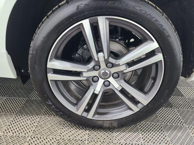 used 2018 Volvo XC60 car, priced at $17,777