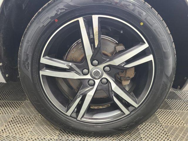used 2019 Volvo XC60 car, priced at $22,995