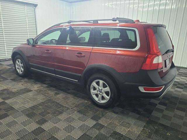 used 2013 Volvo XC70 car, priced at $10,777