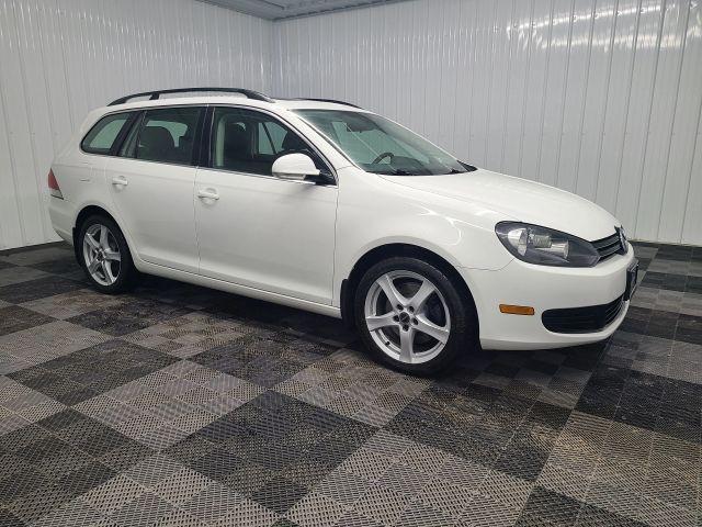 used 2014 Volkswagen Jetta SportWagen car, priced at $8,995