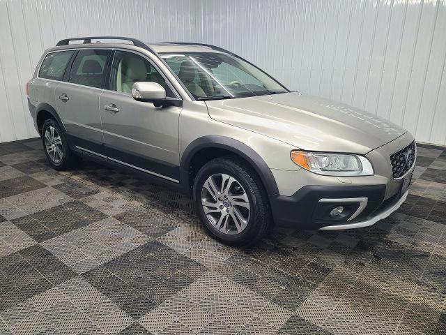 used 2015 Volvo XC70 car, priced at $11,777