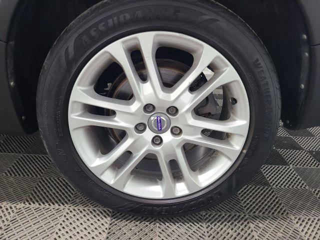 used 2016 Volvo XC70 car, priced at $14,995